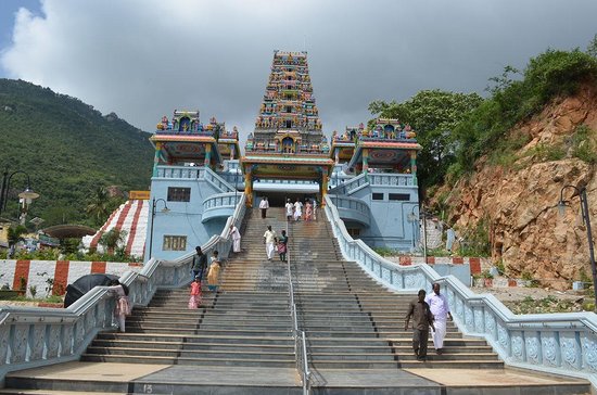 Welcome to Palani Murugan Temple – Book Hotels,Cabs,Tour Packages in Palani – 975 000 5454